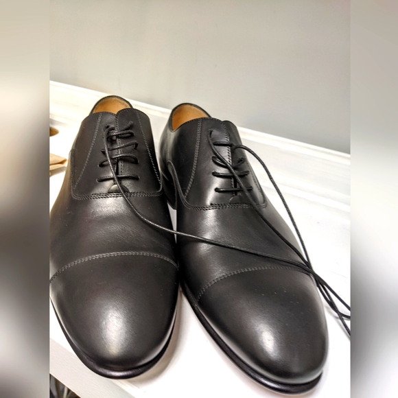 Chanel Uniform Men Shoe (US 8) "LIVE SHOW TODAY" - Picture 1 of 6